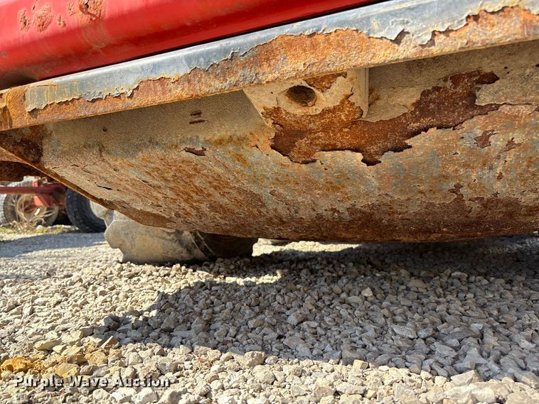 image for item FI1664 2017 Bobcat S650 skid steer loader