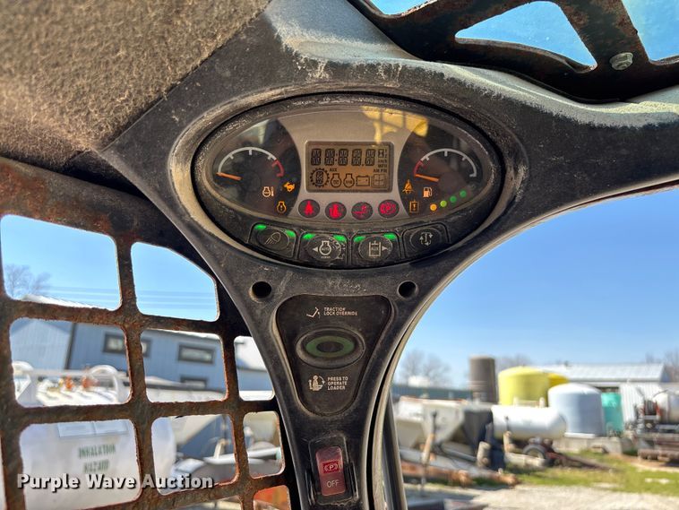 image for item FI1664 2017 Bobcat S650 skid steer loader