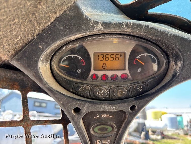 image for item FI1664 2017 Bobcat S650 skid steer loader