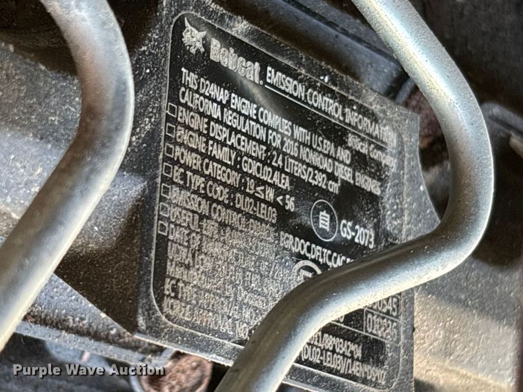 image for item FI1664 2017 Bobcat S650 skid steer loader