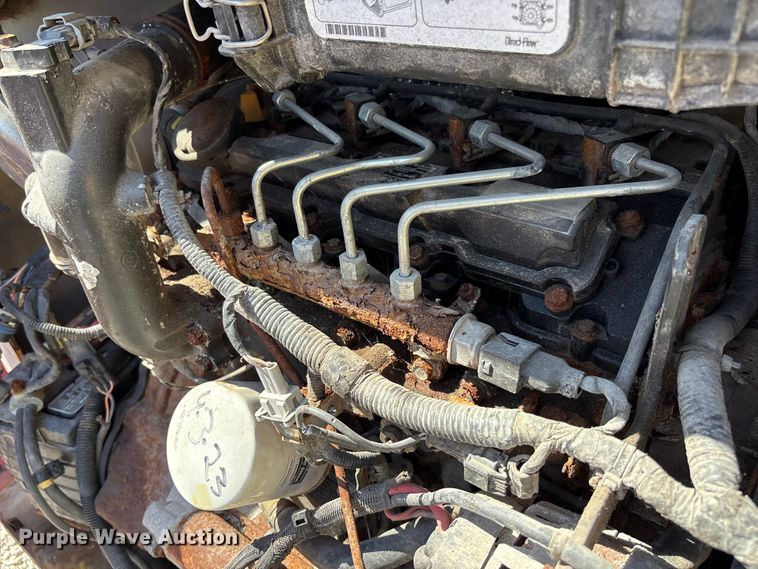 image for item FI1664 2017 Bobcat S650 skid steer loader