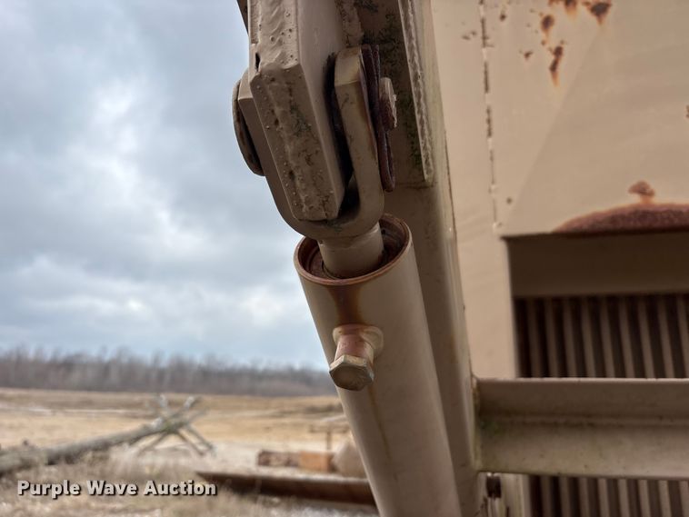 image for item FK1265 Ohio Central Steel The Screen Machine dirt pulverizer