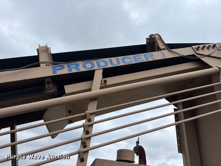 image for item FK1265 Ohio Central Steel The Screen Machine dirt pulverizer