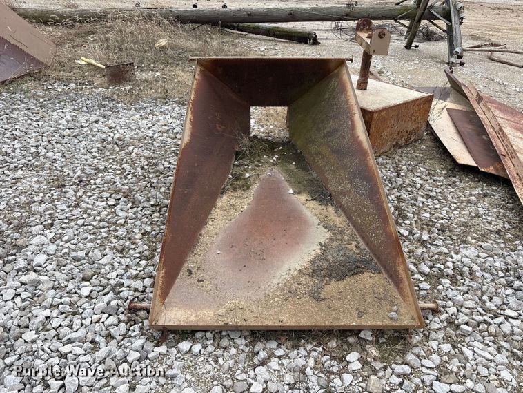 image for item FK1265 Ohio Central Steel The Screen Machine dirt pulverizer