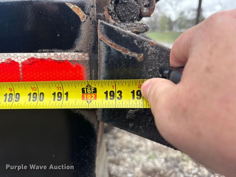 image for item FK1267 2005 Kenworth  T800 dump truck