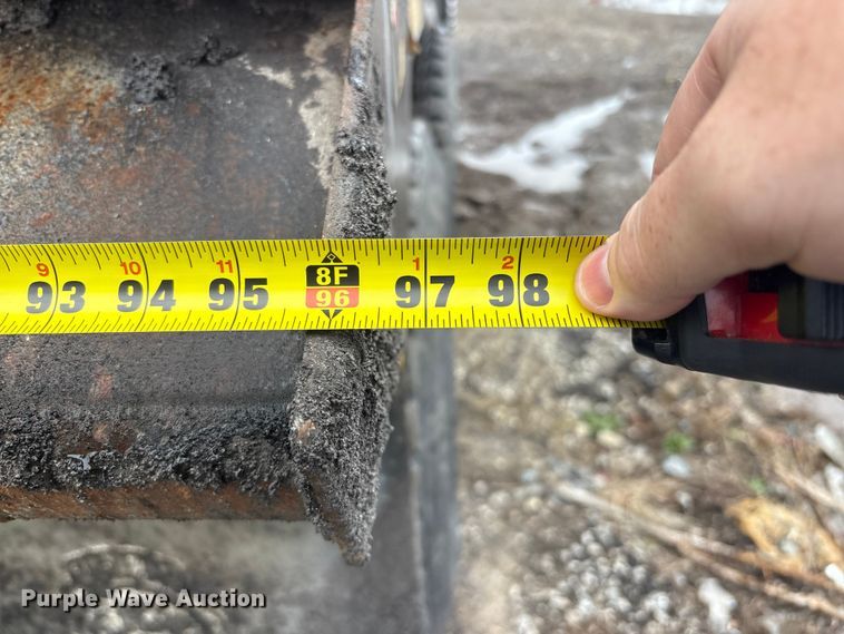 image for item FK1267 2005 Kenworth  T800 dump truck