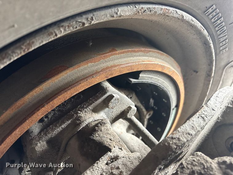 image for item FK1267 2005 Kenworth  T800 dump truck