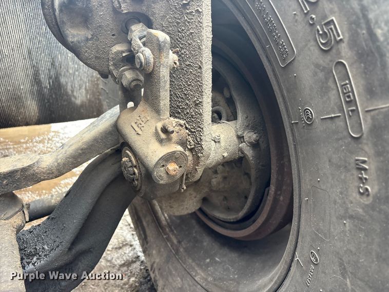 image for item FK1267 2005 Kenworth  T800 dump truck