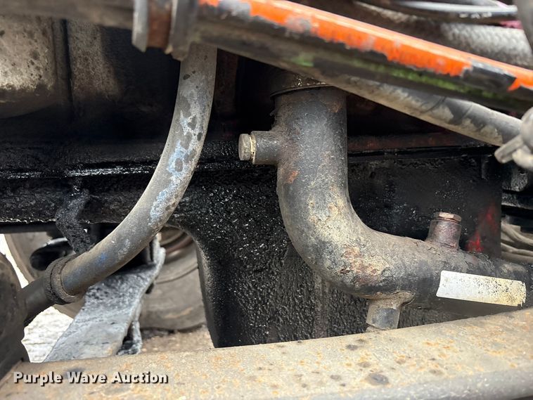 image for item FK1267 2005 Kenworth  T800 dump truck