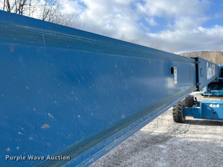 image for item FK1274 2007 Genie S-80 boom lift