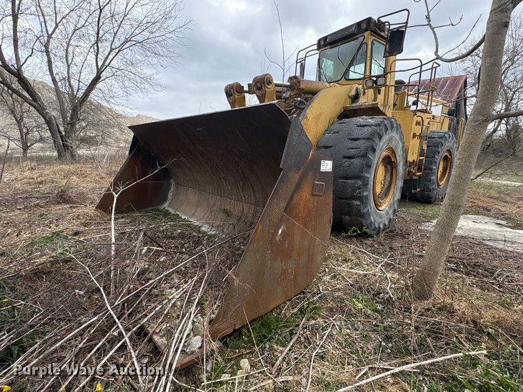 image for item FK1276 1994 Caterpillar 988F wheel loader