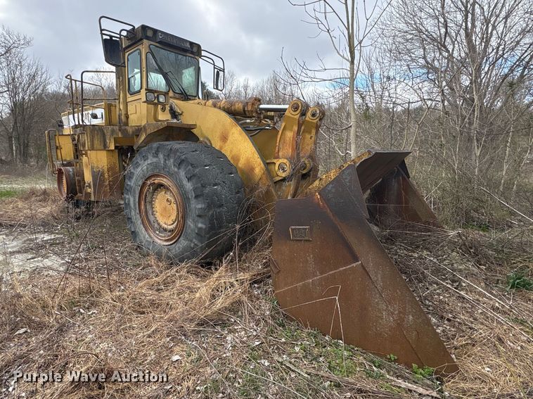 image for item FK1276 1994 Caterpillar 988F wheel loader
