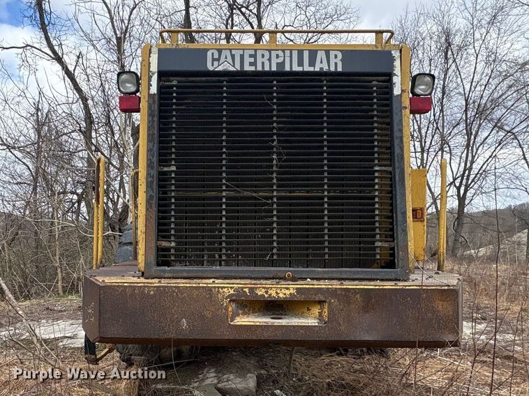 image for item FK1276 1994 Caterpillar 988F wheel loader