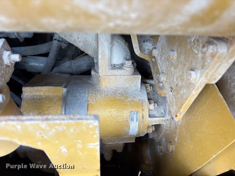 image for item FK1276 1994 Caterpillar 988F wheel loader