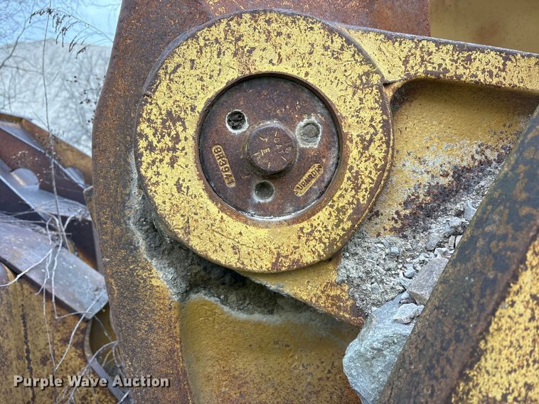 image for item FK1276 1994 Caterpillar 988F wheel loader