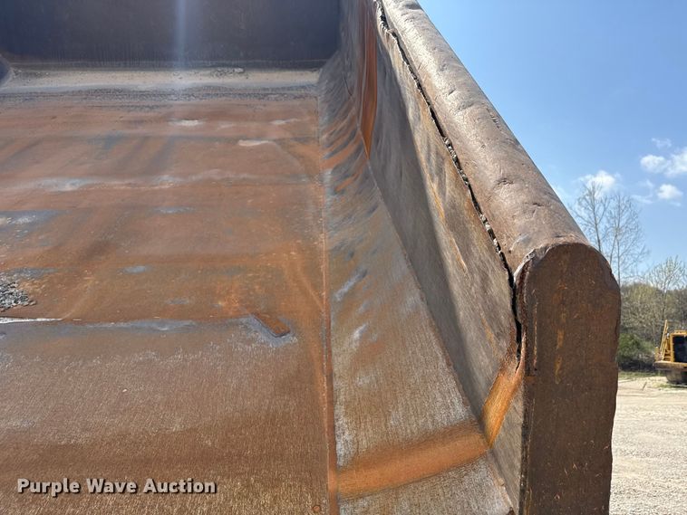 image for item FK1278 2015 Hitachi EH1100-5 haul truck