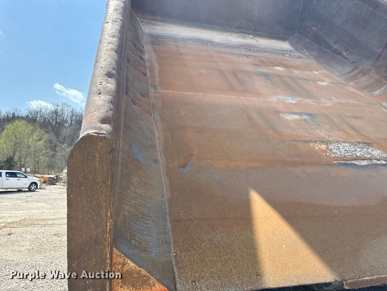 image for item FK1278 2015 Hitachi EH1100-5 haul truck