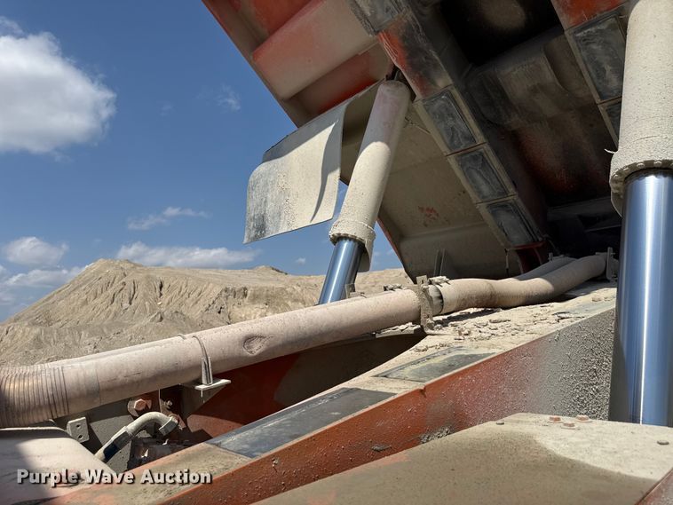 image for item FK1278 2015 Hitachi EH1100-5 haul truck