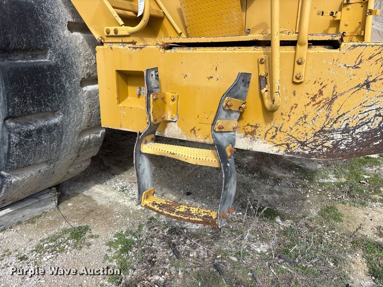 image for item FK1280 1999 Caterpillar 990 wheel loader