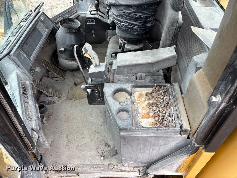 image for item FK1280 1999 Caterpillar 990 wheel loader