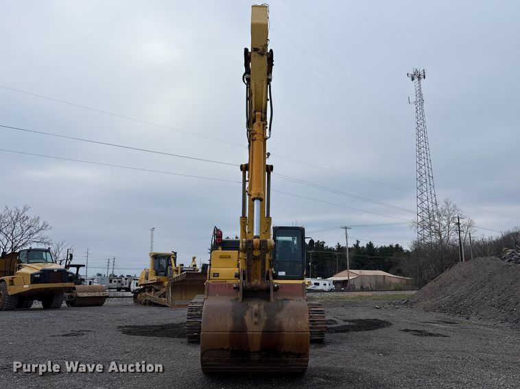 image for item FK1281 2015 Komatsu PC490LC-10 excavator