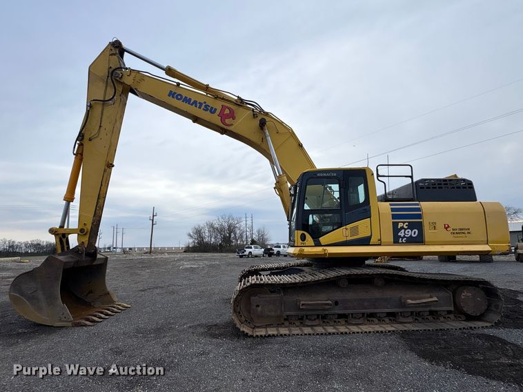 image for item FK1281 2015 Komatsu PC490LC-10 excavator