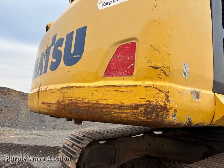image for item FK1281 2015 Komatsu PC490LC-10 excavator