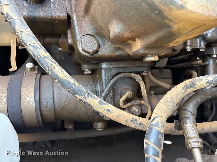 image for item FK1281 2015 Komatsu PC490LC-10 excavator