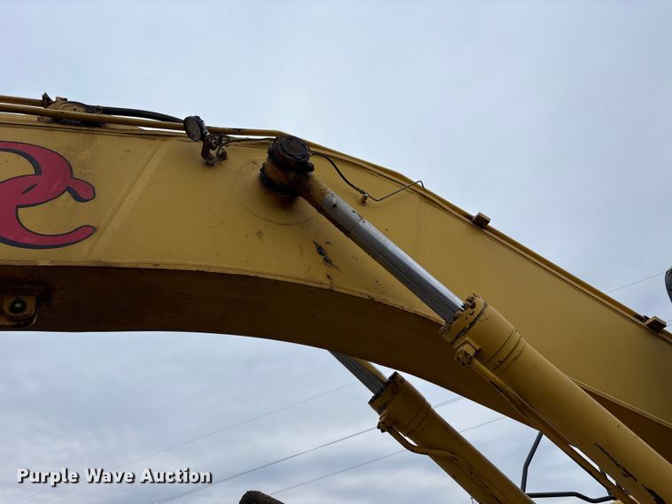image for item FK1281 2015 Komatsu PC490LC-10 excavator