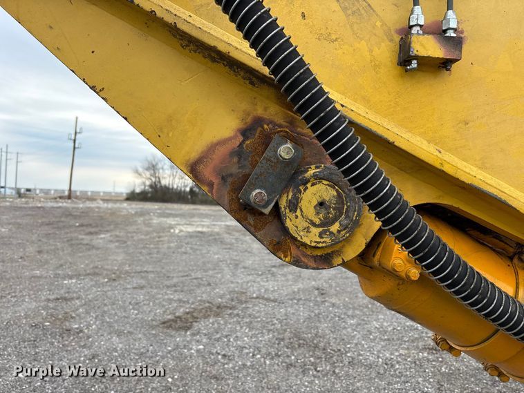 image for item FK1281 2015 Komatsu PC490LC-10 excavator