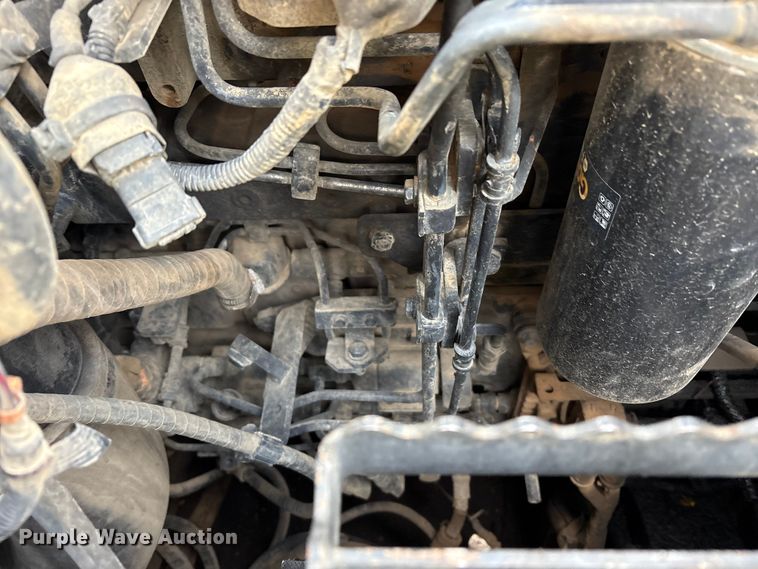 image for item FK1281 2015 Komatsu PC490LC-10 excavator