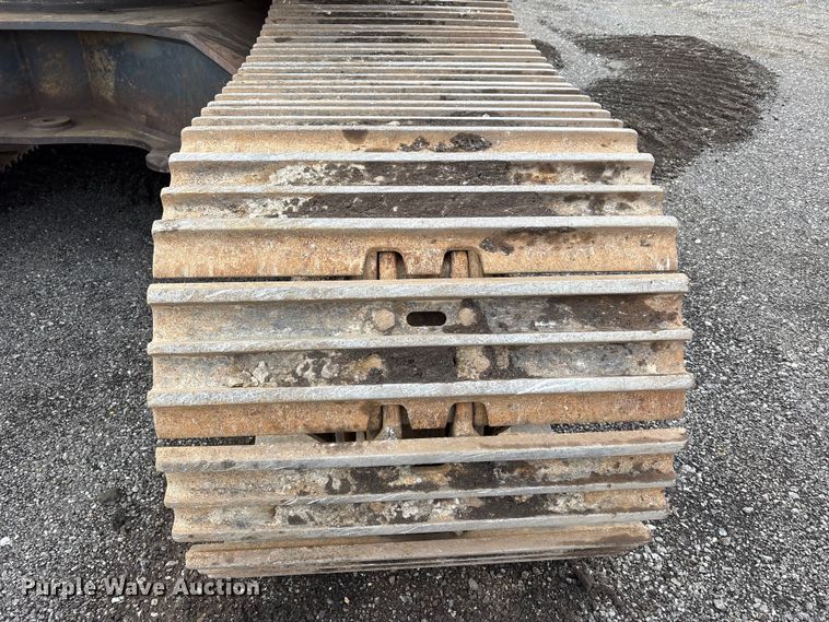 image for item FK1281 2015 Komatsu PC490LC-10 excavator