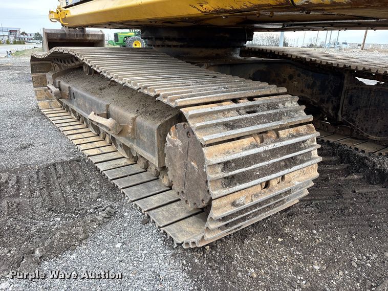 image for item FK1281 2015 Komatsu PC490LC-10 excavator
