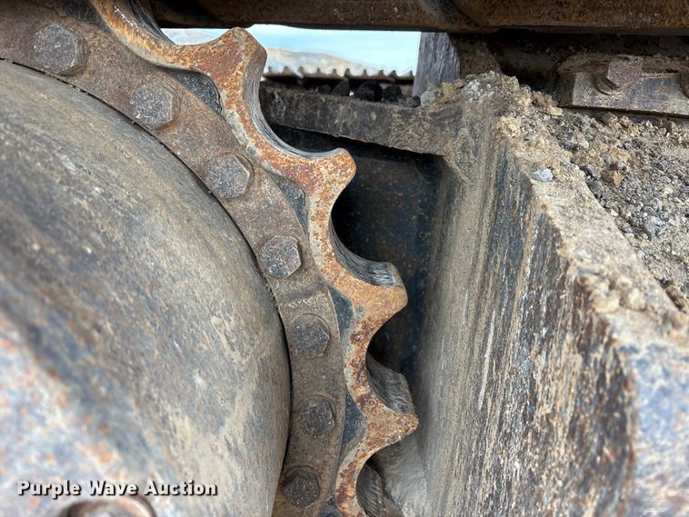 image for item FK1281 2015 Komatsu PC490LC-10 excavator