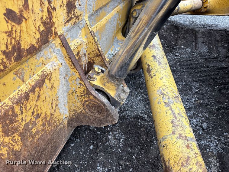 image for item FK1282 2008 Komatsu D275AX-5E0 dozer