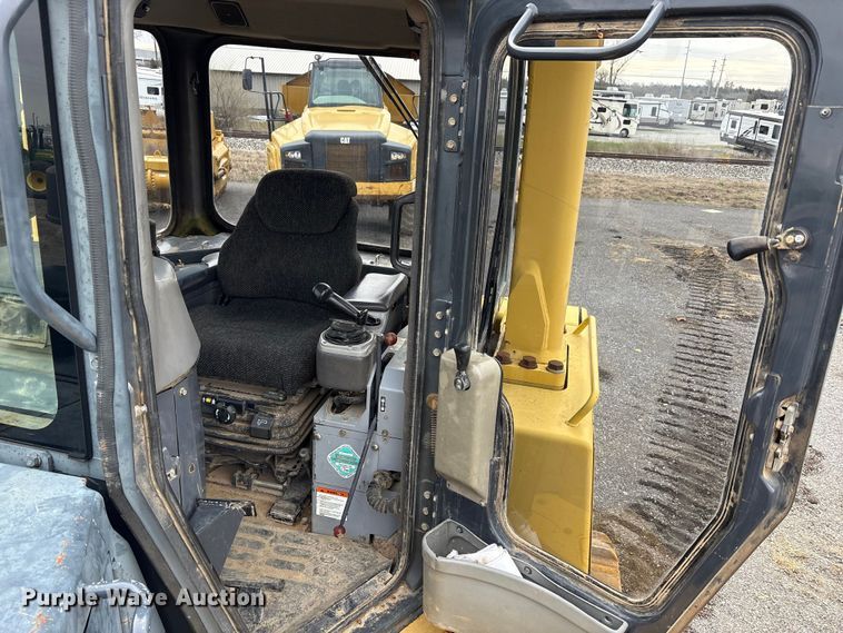 image for item FK1282 2008 Komatsu D275AX-5E0 dozer