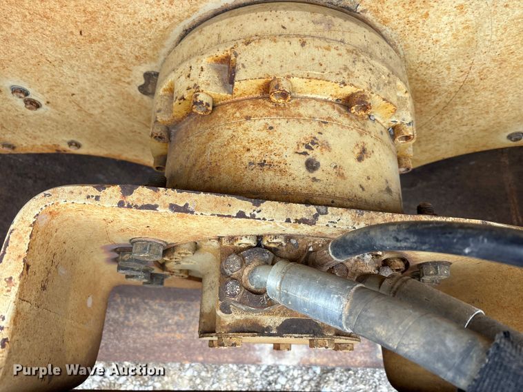 image for item FK1283 2000 Ingersoll Rand SD-100D PRO PAC 