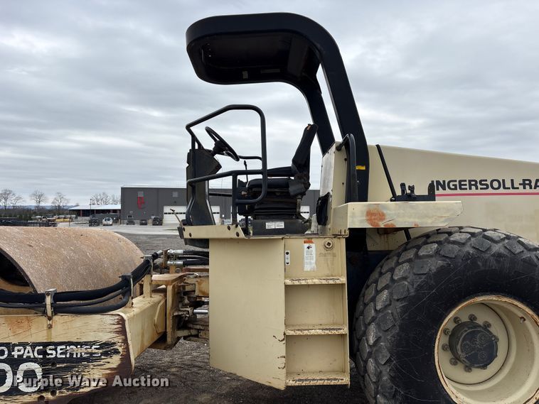 image for item FK1283 2000 Ingersoll Rand SD-100D PRO PAC 