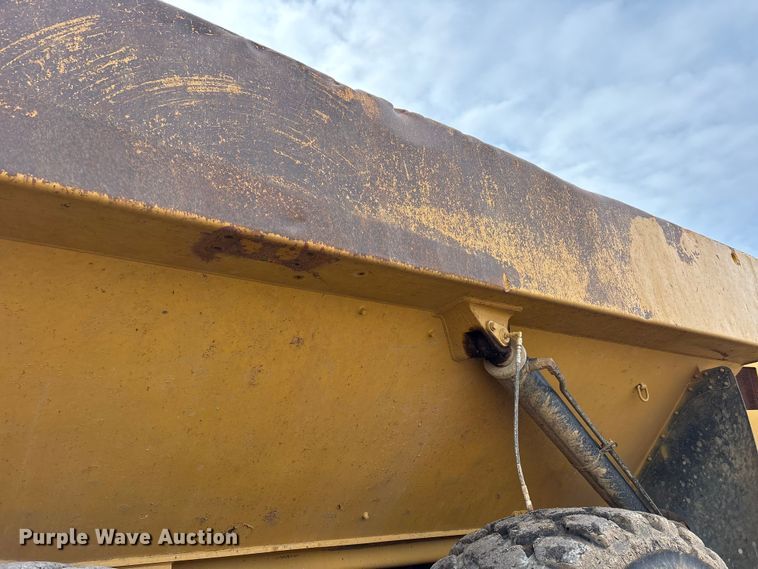 image for item FK1284 2014 Caterpillar 740B articulated haul truck