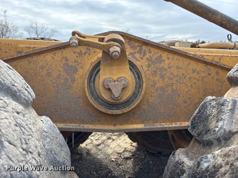 image for item FK1284 2014 Caterpillar 740B articulated haul truck