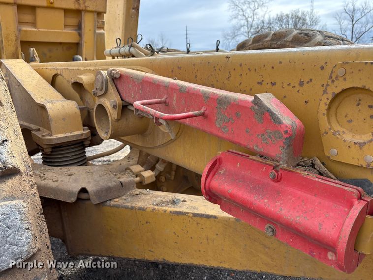 image for item FK1284 2014 Caterpillar 740B articulated haul truck