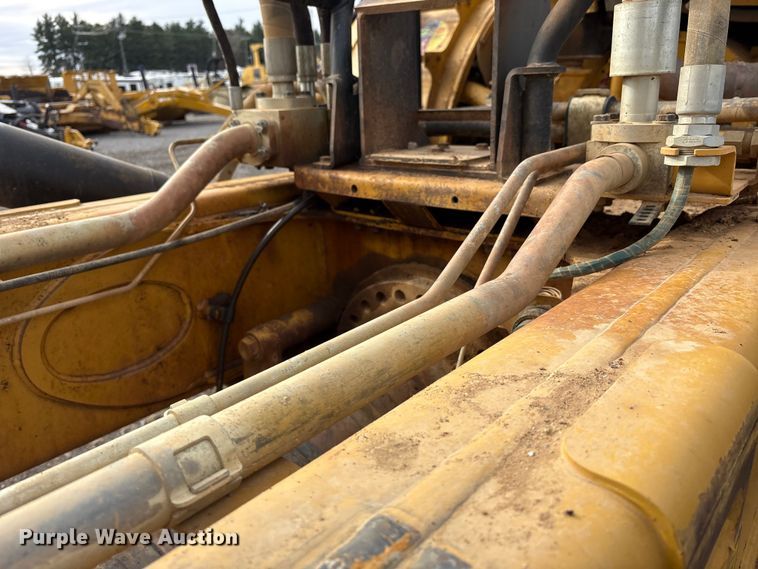 image for item FK1284 2014 Caterpillar 740B articulated haul truck