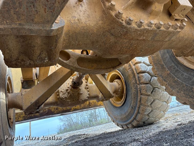 image for item FK1284 2014 Caterpillar 740B articulated haul truck