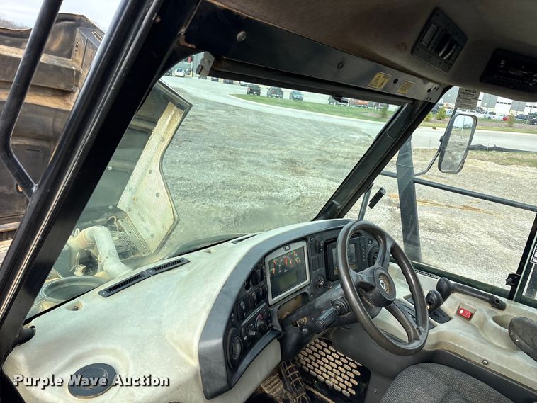 image for item FK1284 2014 Caterpillar 740B articulated haul truck