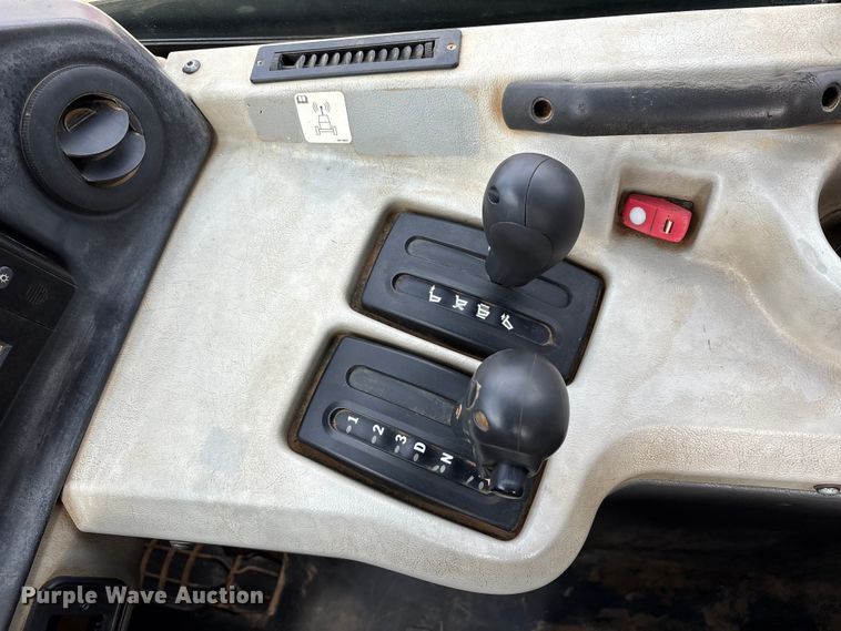 image for item FK1284 2014 Caterpillar 740B articulated haul truck