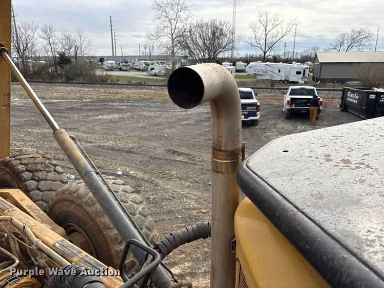 image for item FK1284 2014 Caterpillar 740B articulated haul truck