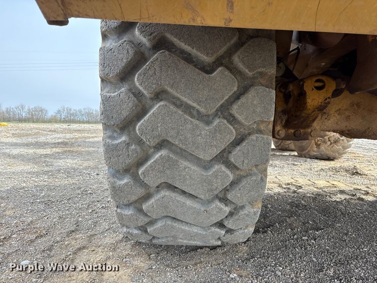 image for item FK1284 2014 Caterpillar 740B articulated haul truck