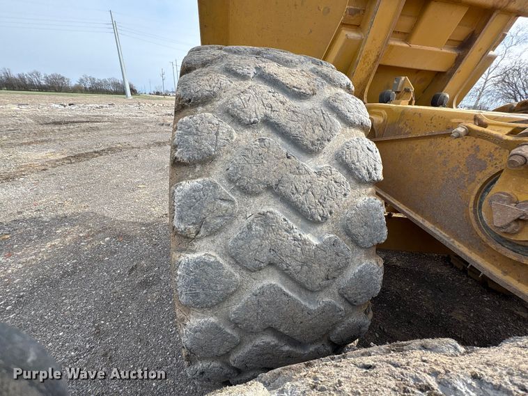 image for item FK1284 2014 Caterpillar 740B articulated haul truck
