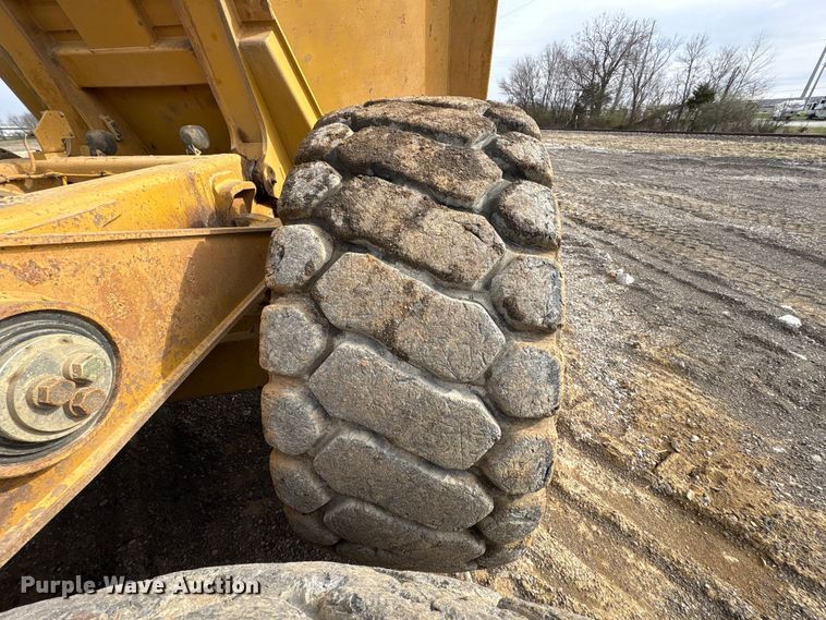 image for item FK1284 2014 Caterpillar 740B articulated haul truck