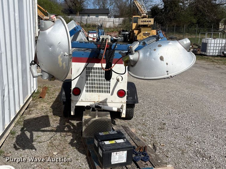 image for item FK1289 2006 Magnum MLT3060MMH light plant